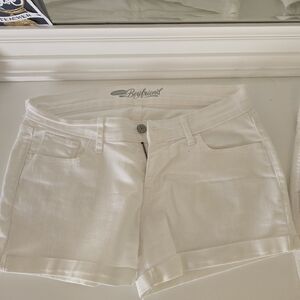 2 pairs of WOMENS OLD Navy shorts size 4 boyfriend shorts new